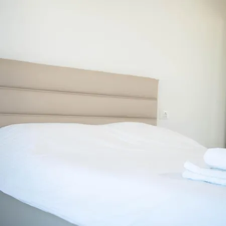 Hideaways , Breathtaking View Apartman *
